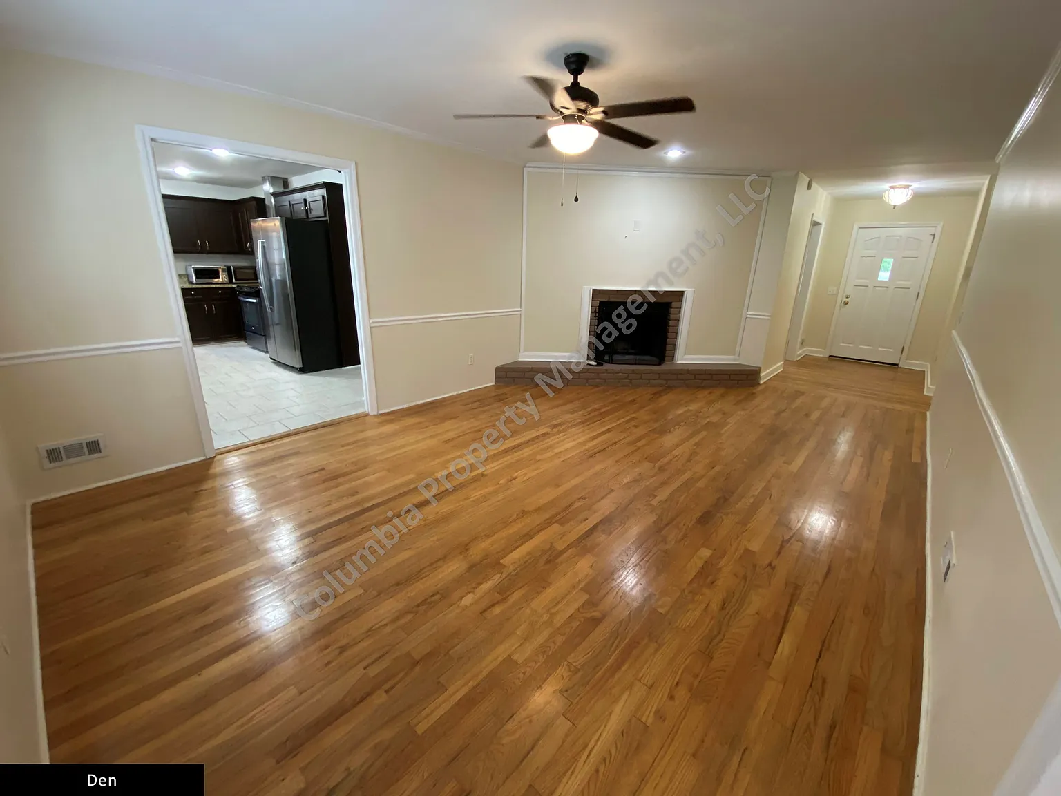4 bed, 2465 sqft, $2,400 — Photo 2