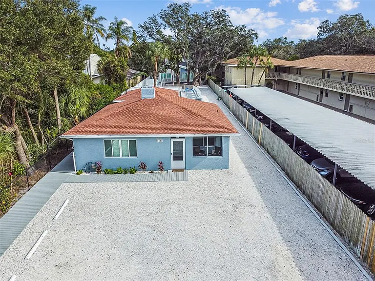 1523 Bayshore Blvd #6 — Photo 40