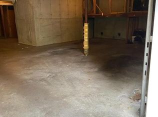 15 Ledgebrook Dr #GL2, Norwalk, CT 06854