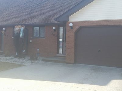 204 Fairview Dr, Manhattan, IL, 60442