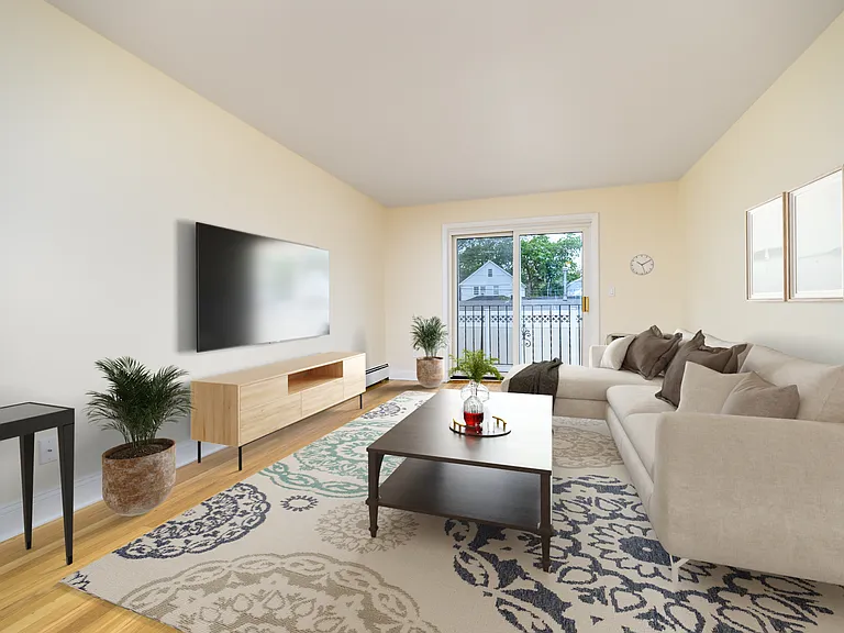 470 Glenbrook Rd #2I — Photo 9