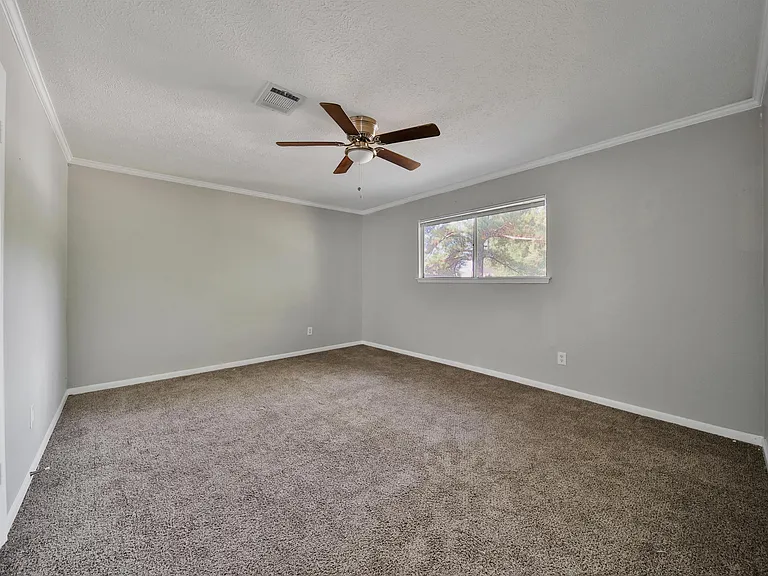 10071 Woodhollow Dr — Photo 35