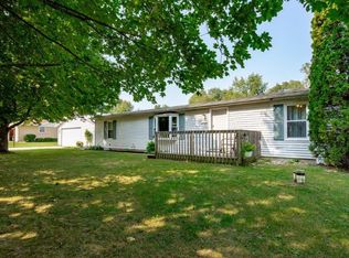 25848 Jill St, Edwardsburg, MI 49112