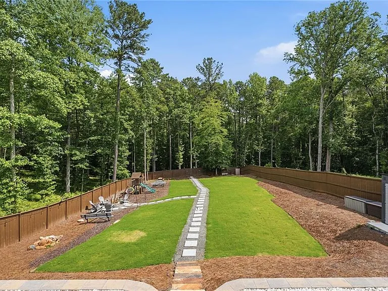 6168 Collins Rd — Photo 35