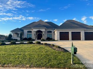 763 Riverbend Dr, Granite Falls, NC 28630