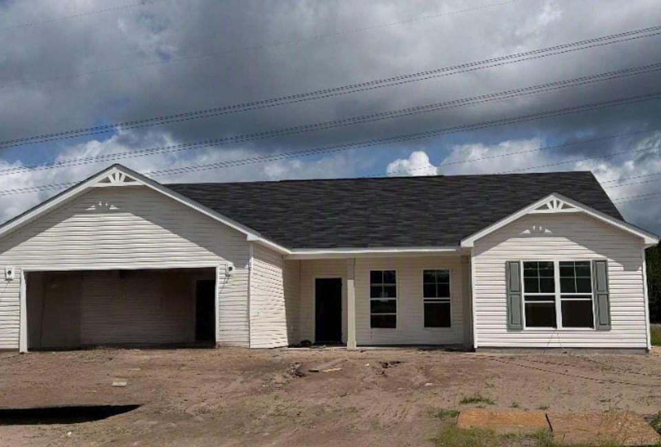 1st image of 106 Susan Dr