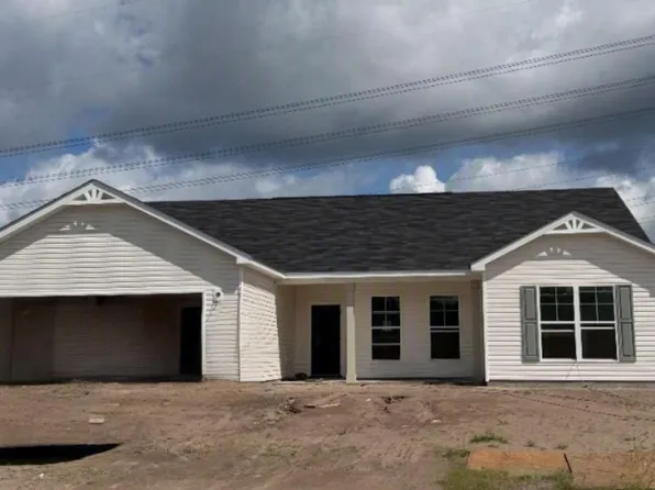106 Susan Dr, Rincon, GA 31326