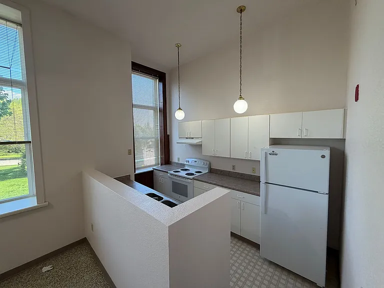 530 Maiden St — Photo 5