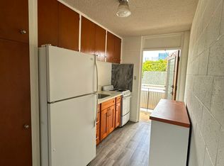 1740 Fern St #D, Honolulu, HI 96826
