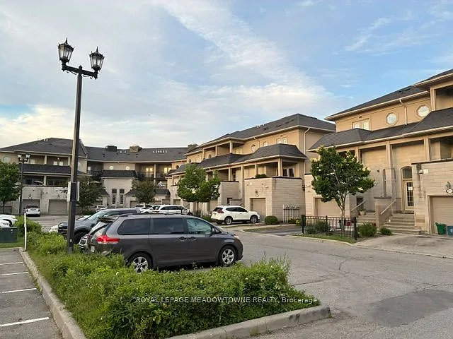 587 Thompson Rd S #9 — Photo 17