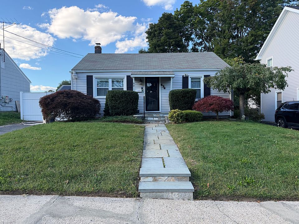 1st image of 636 Merritt St