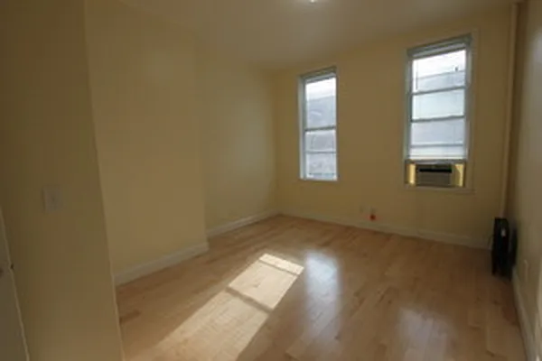 Rented by Bedford 6 Real Estate | media 18