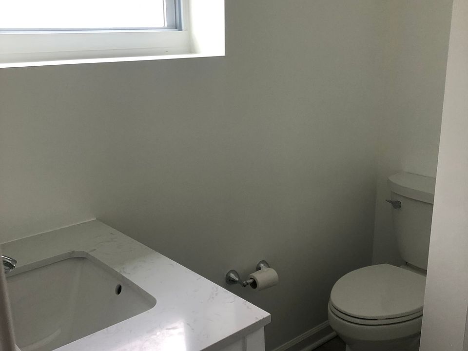 2nd image of 5835 Shookstown Rd #B