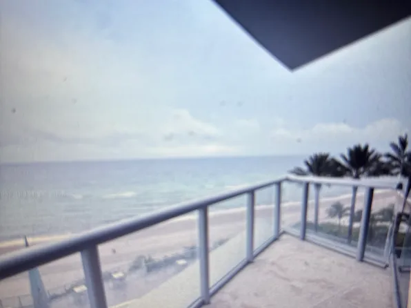 17121 Collins Ave, Sunny Isles Beach, FL