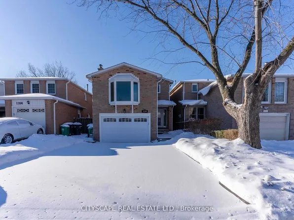 1210 Shagbark Cres, Mississauga, ON L5C 3P3