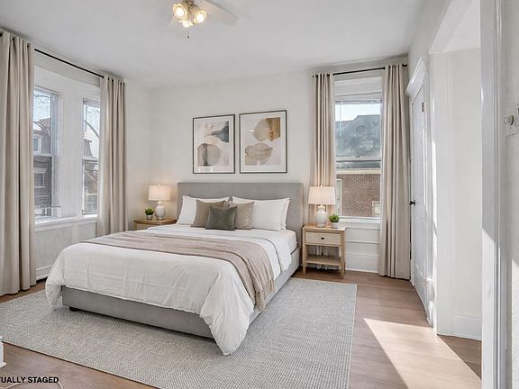 2nd image of 25 Reservoir Ave #2