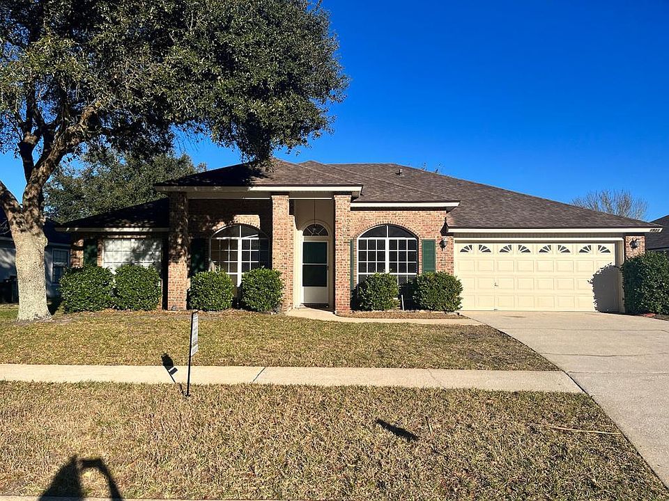 1st image of 1921 Hawkins Cove Dr W