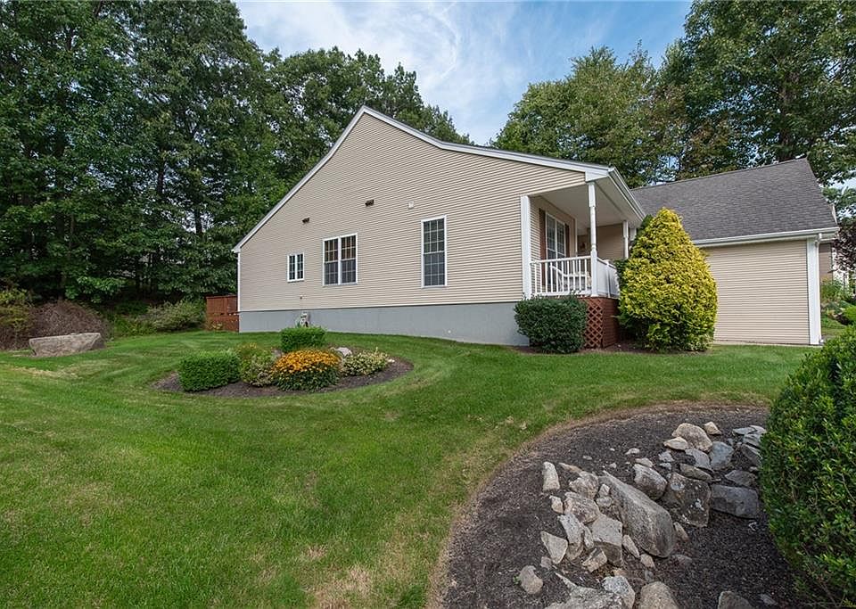 30 Rimwood Dr Smithfield RI Zillow