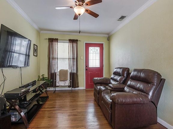 4th image of 1236 Glenwood Dr