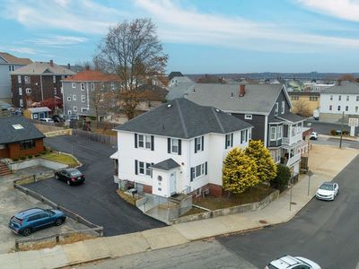 1039 S Main St, Fall River, MA, 02724