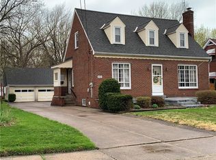 833 Hine Ave, Painesville, OH 44077