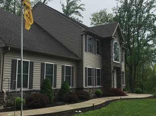 4372 Reservoir Hill Rd, Macungie, PA 18062