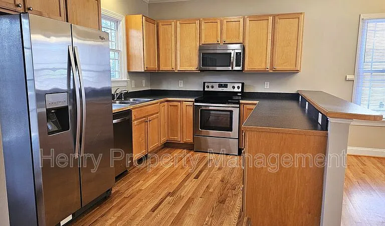 121 Rushing Wind Way — Photo 8
