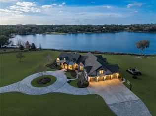 22151 Lake Seneca Rd, Eustis, FL 32736