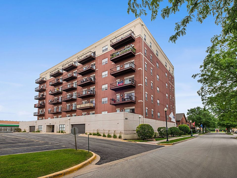 1st image of 1650 Riverwoods Dr Unit 402
