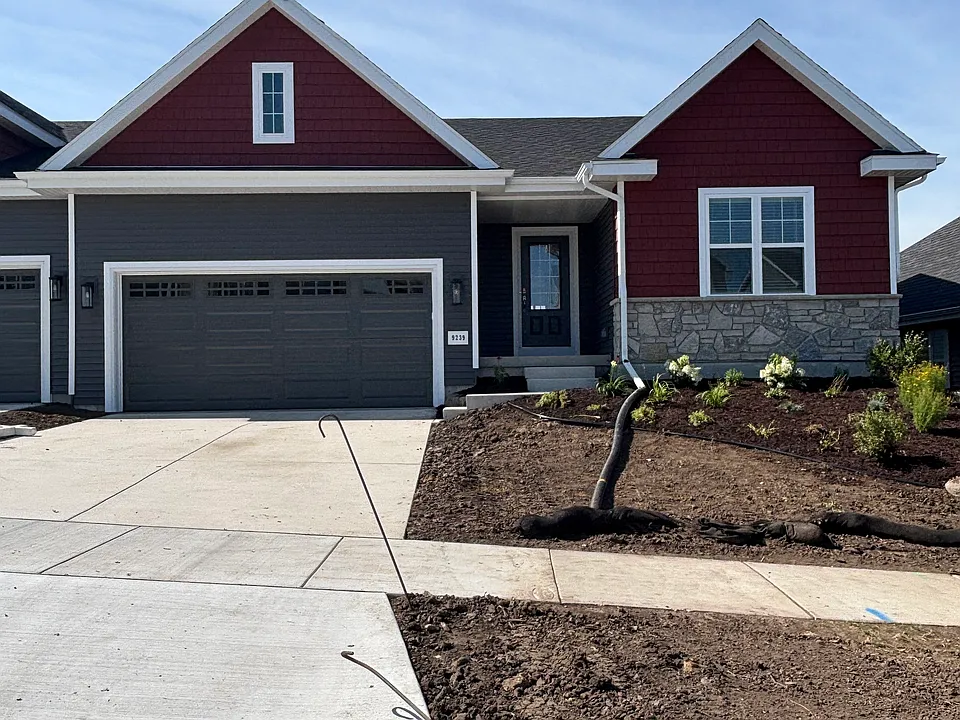 9239 Gentle Feather Rd
