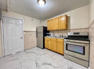1068 Colgate Ave, Bronx, NY 10472
