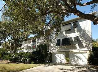 3301 Cameron Blvd, Isle Of Palms, SC 29451