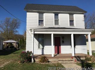 806 W Water St, Farmer City, IL 61842