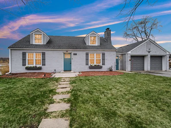 1234 River Ter, Hobart, IN 46342