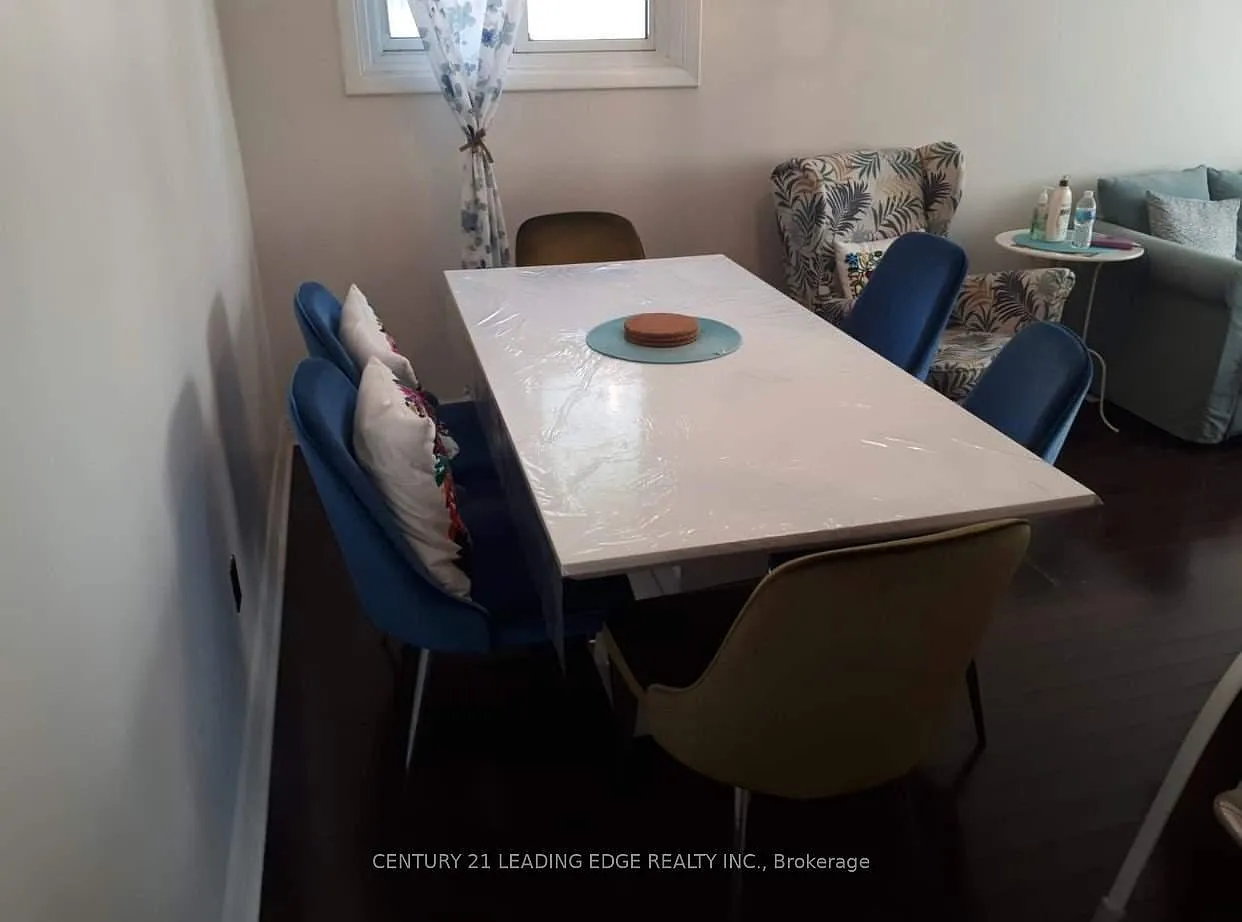 3 bed, $2,899 — Photo 3