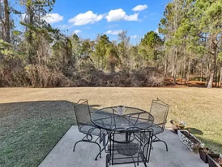 825 Ashleaf Dr — Photo 15