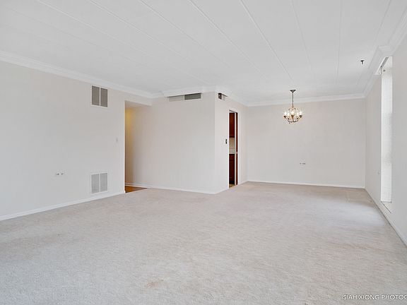 3rd image of 5300 Walnut Ave APT 24E