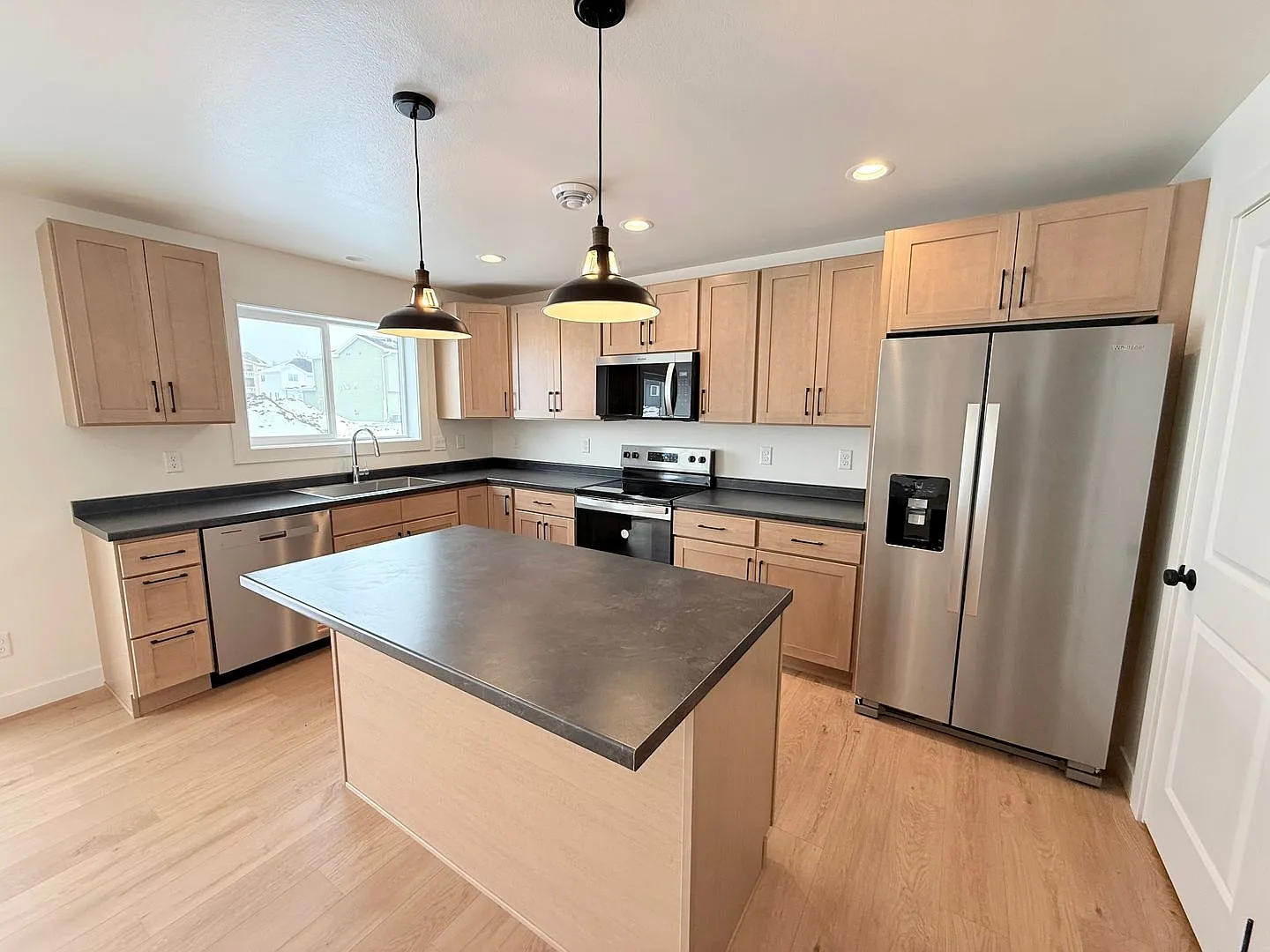 New Construction - 4 Bdrm/ 2 1/2 Bath Moorhead Home - — Photo 1