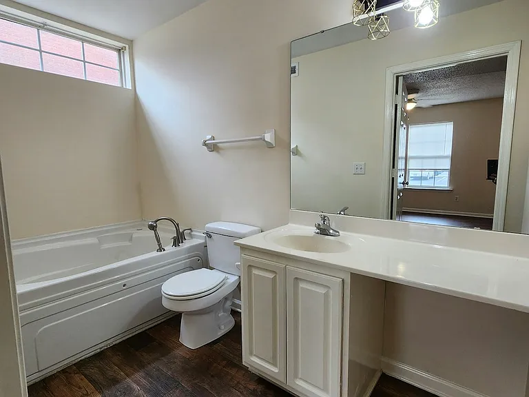 525 3rd Loop Rd #A — Photo 16