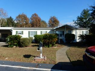 1910 Santa Anna Ln, Lillian, AL 36549