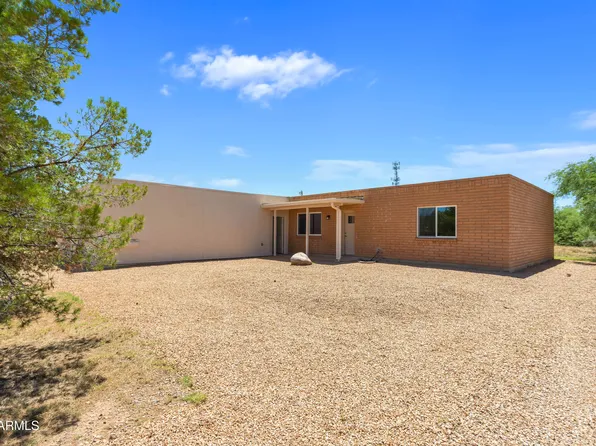 2061 N LAUREL Place, Huachuca City, AZ 85616