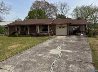 3023 Alfords Bend Rd, Gadsden, AL 35903