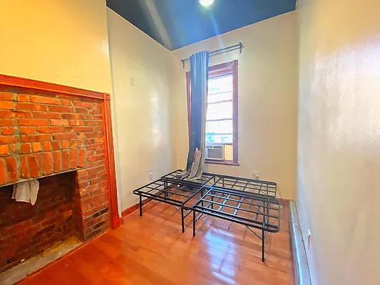Rented by Corcoran | media 55