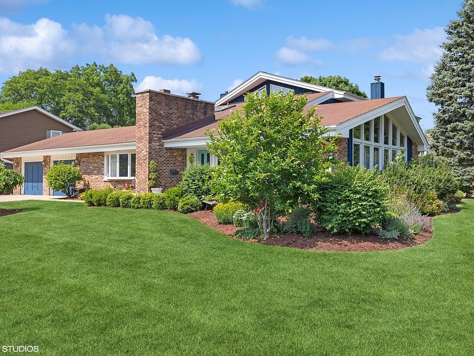 620 Stanford Cir, Elk Grove Village, IL 60007 Zillow