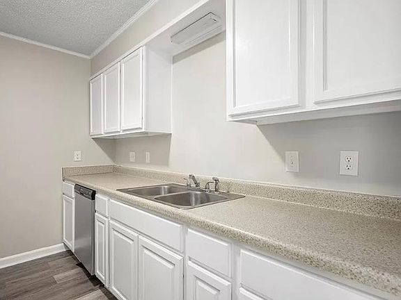 5th image of 2624 Randleman Rd APT D