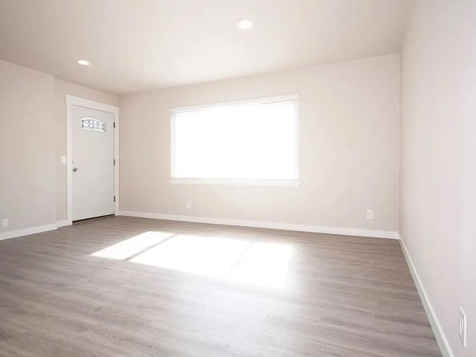 Jennifer Ryan Apartments — Photo 4