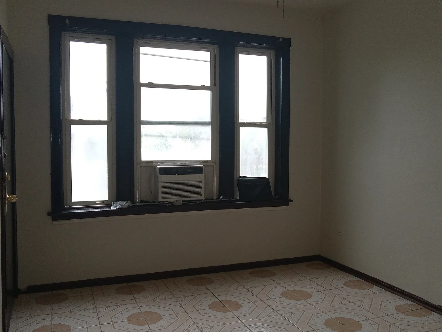 2 bed, 840 sqft, $1,450 — Photo 3