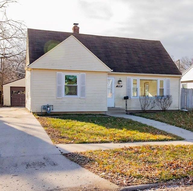 1st image of 1904 Dresden Ave
