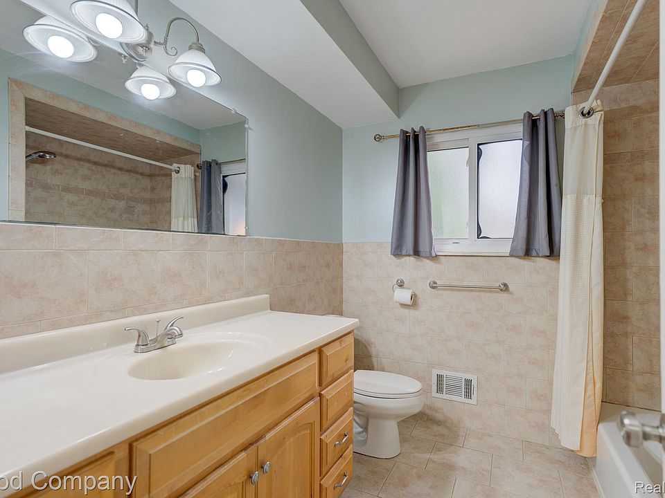 47051 Burton Dr, photo 18