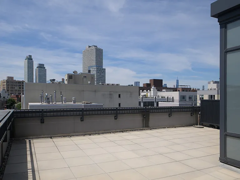 50 N 5th St #7ME — Photo 12
